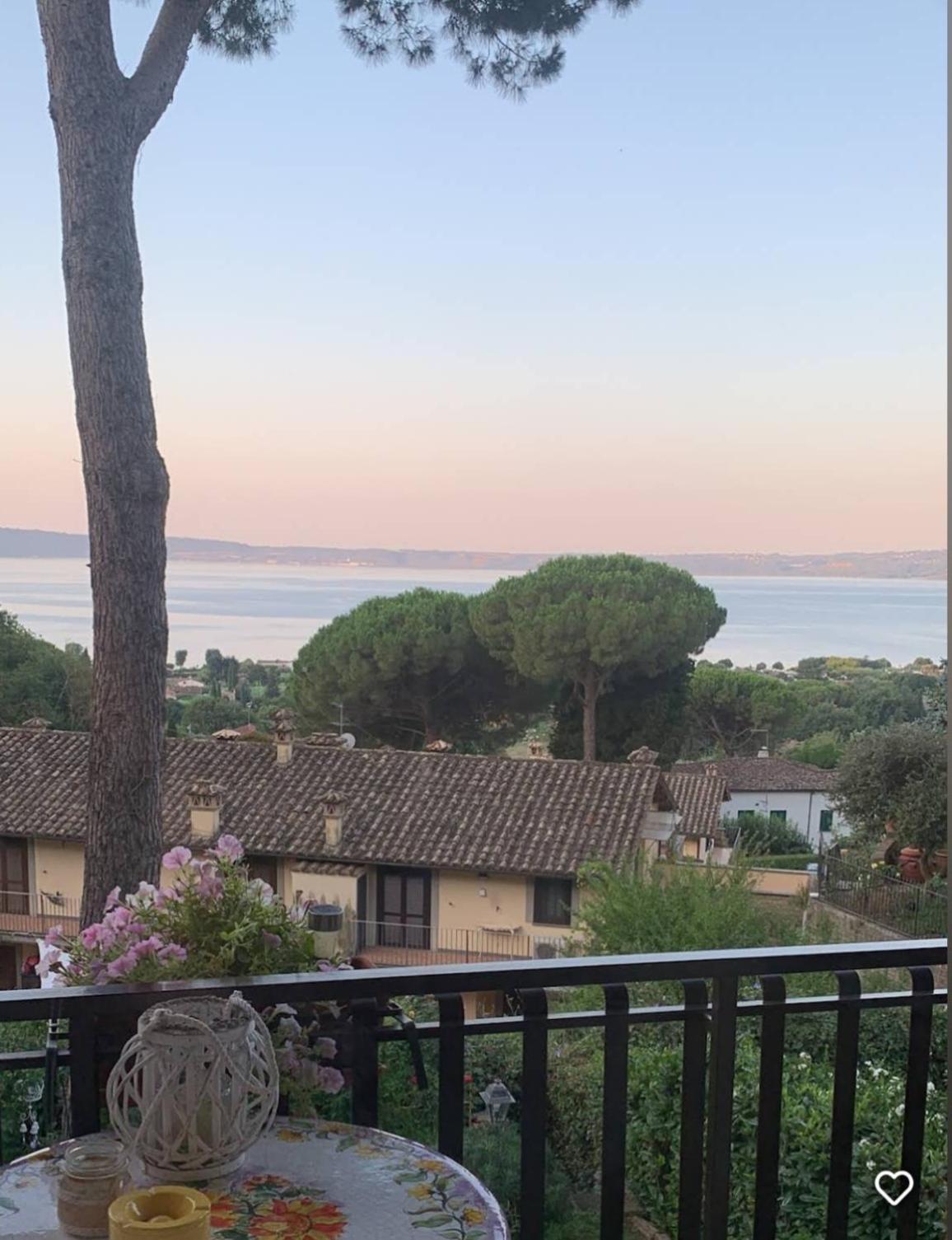 La Perla Di Trevignano Apartment Тревиняно Романо Екстериор снимка